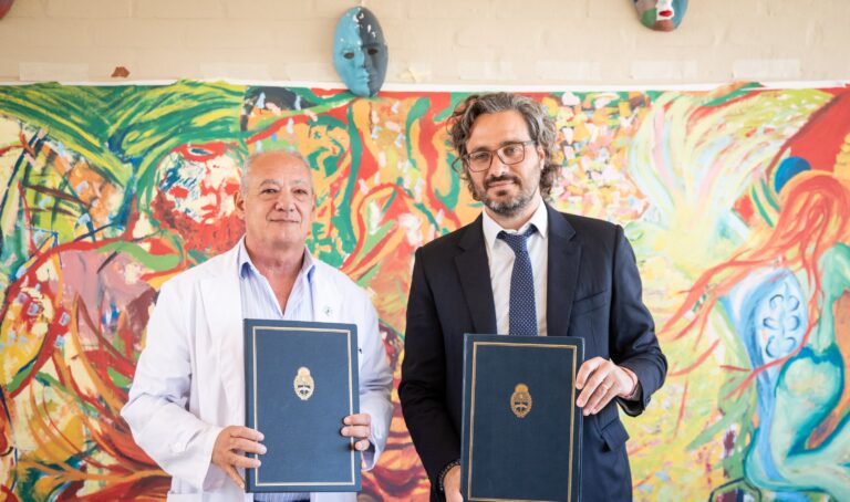 Cafiero visitó la sede Barrio 31 de Scholas Occurrentes y firmó un convenio de colaboración para apoyar la tarea que se realiza en diferentes países del mundo