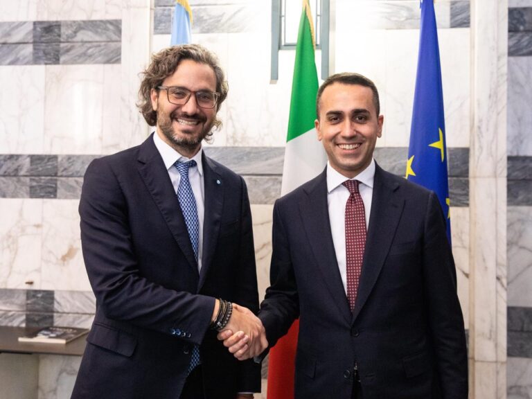 Argentina impulsa con Italia acuerdos para convertirse en un proveedor estable de alimentos y energía