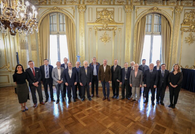 Secretaría de Culto: Capacitación sobre Trámites a Distancia