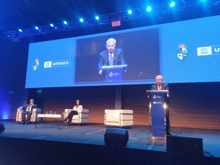 Declaración conjunta sobre la seguridad de los periodistas con motivo del Día Mundial de la Libertad de Prensa 2022