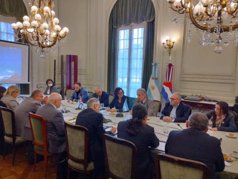 Argentina y Cuba profundizan el trabajo articulado en materia agrícola