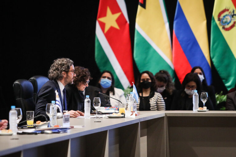 Cafiero: “Seríamos más débiles sin MERCOSUR»