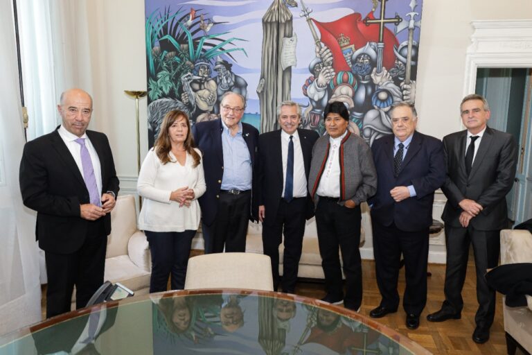 El Presidente recibió al ex mandatario de Bolivia, Evo Morales