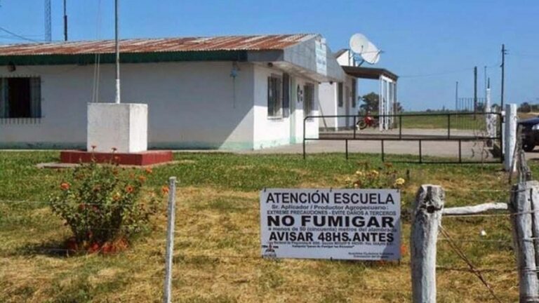 Límites Máximos de Residuos de agroquímicos en alimentos: ¿la dosis hace al veneno?