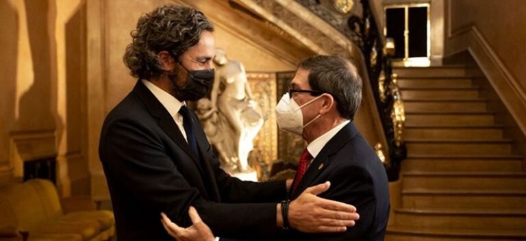 Incendio en Cuba: El lunes partirán las primeras donaciones sanitarias de nuestro país