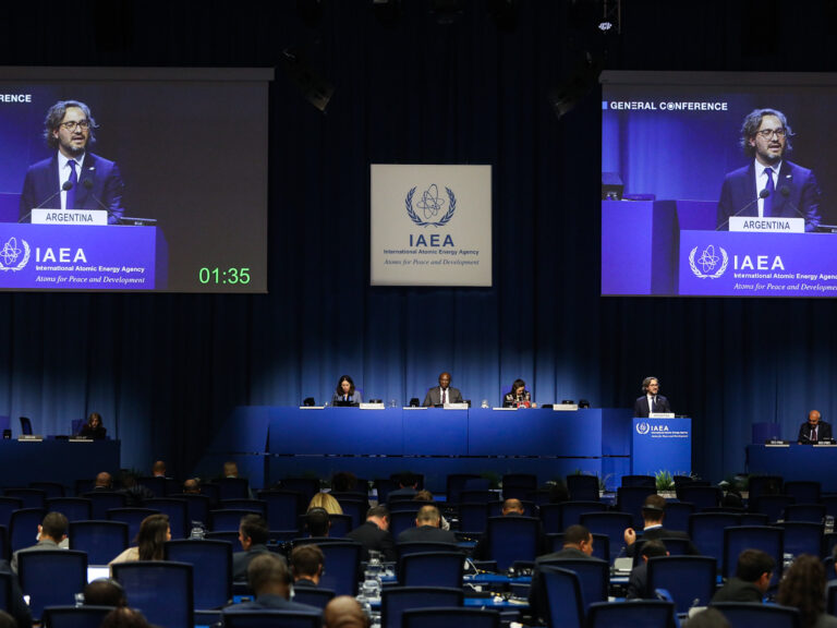 Cafiero en OIEA sobre la guerra en Ucrania: «Estamos ante un escenario que amenaza a nuestra seguridad y nuestro bienestar común»