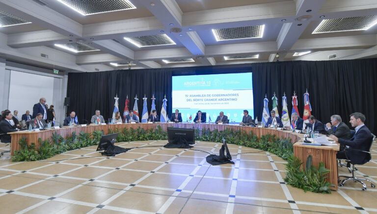 <strong>Juan Manzur: “Estamos aquí para sumar esfuerzos y resolver las necesidades del Norte Grande”</strong>