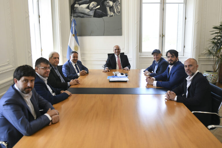 Juan Manzur: “Los inversores están dispuestos a acompañar el crecimiento y el desarrollo de una Argentina productiva y federal”