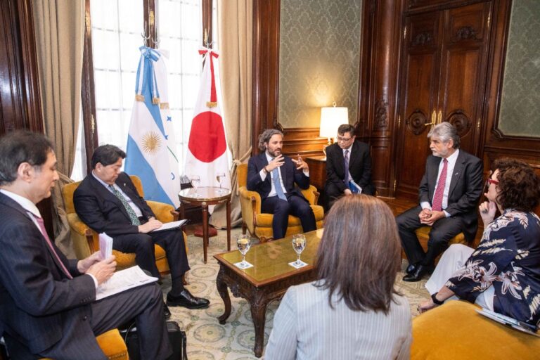 Cafiero recibió a su par de Japón para fortalecer el comercio bilateral, promover inversiones y cooperación en ciencia y tecnología, energía y minería