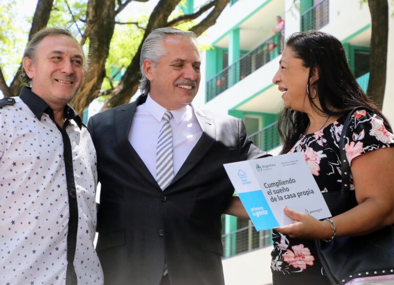 El Presidente entregó en Paraná la vivienda 85.000 desde el inicio de la gestión