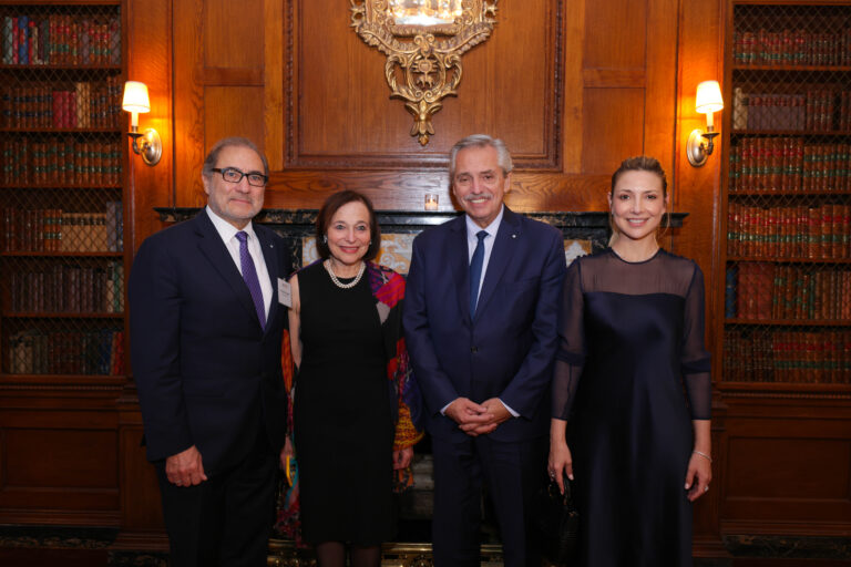 El presidente se reunió con Susan Segal y líderes empresariales del Council of the América