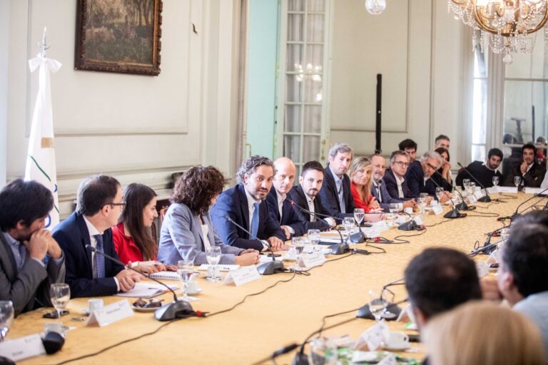 Bangladesh: reunión con empresarios en Cancillería para afianzar el nuevo mercado