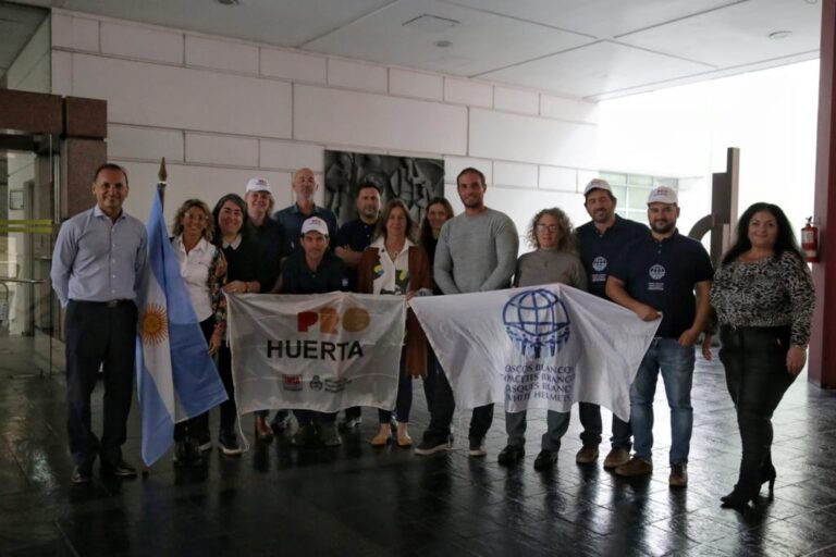 ARGENTINA AMPLÍA LA ASISTENCIA Y COOPERACIÓN EN ESCUELAS DE HAITÍ A TRAVÉS DEL PROGRAMA PROHUERTA