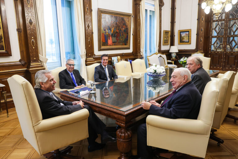 El presidente, recibió a las autoridades de la bolsa de comercio de Buenos Aires