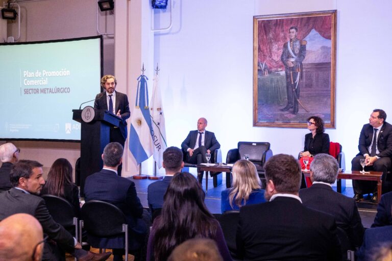 Exportaciones metalúrgicas: Cafiero presentó con ADIMRA nuevo plan de promoción comercial con más de 80 acciones a nivel global
