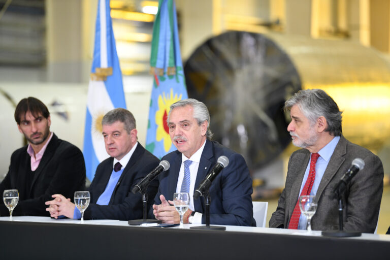 Alberto Fernández: » nos unimos por la patria,  pongámosla en valor”