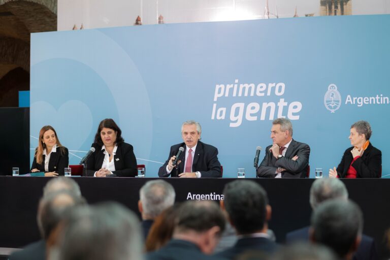 Alberto Fernández: “Desde el primer día de mandato hablo de la necesidad de un Estado que funcione con transparencia”