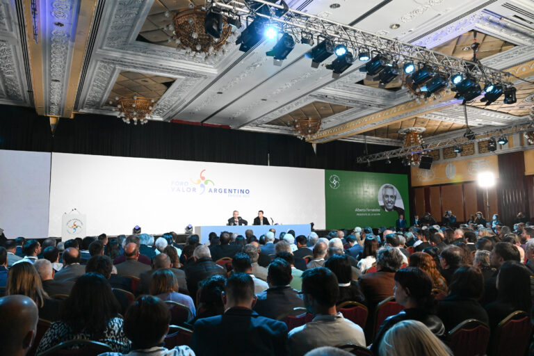 El Presidente encabezó un encuentro del sector cooperativo de todo el país