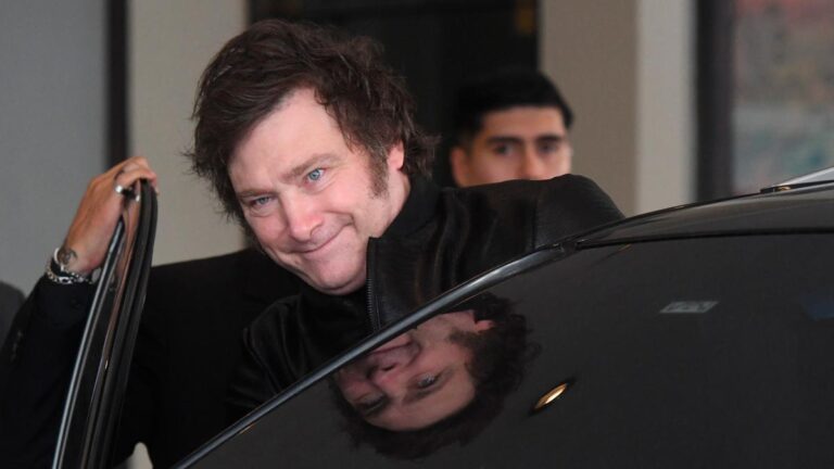 Milei viaja a Davos y se presenta por primera vez como Presidente ante el foro mundial