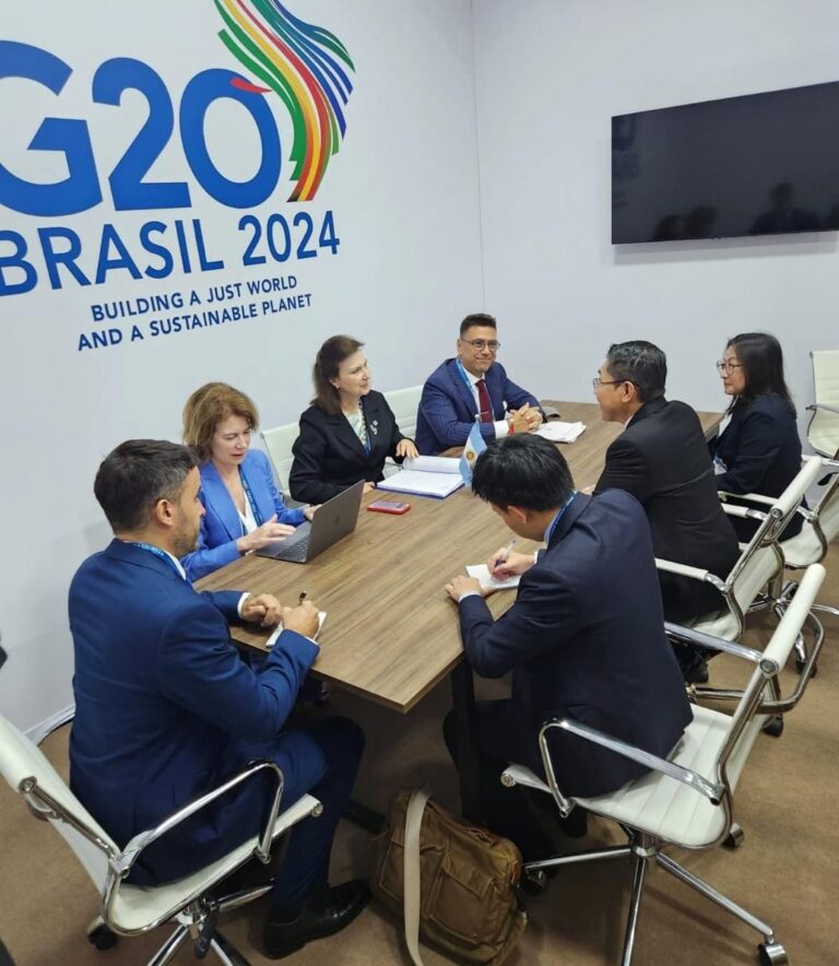 CANCILLERES DEL G20 EN RÍO DE JANEIRO: MONDINO COMENZÓ SU AGENDA Y MANTUVO REUNIONES BILATERALES CON BRASIL, SINGAPUR Y UNIÓN EUROPEA