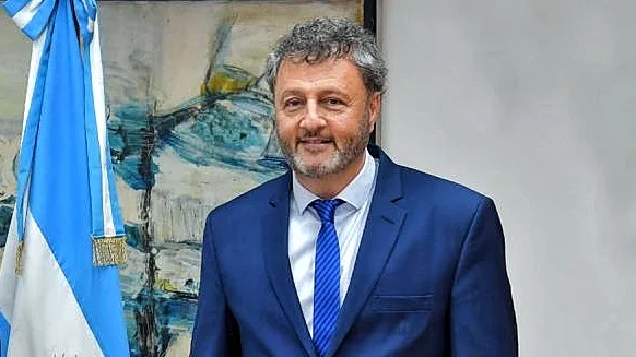 Milei despidió al Secretario de Trabajo tras la polémica por los sueldos del Gabinete