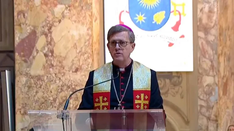 En el Tedeum Garcia Cuerva criticó la falta de solidaridad y “las acciones de la dirigencia divorciadas de la ciudadanía”