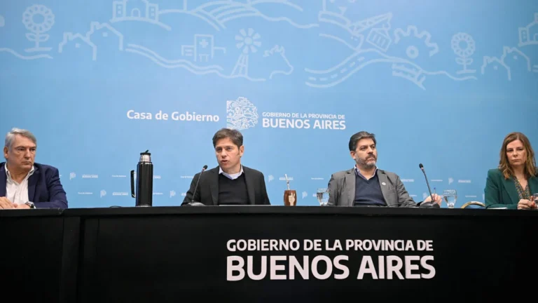 Kicillof: “Argentina vive una verdadera tragedia social y productiva”