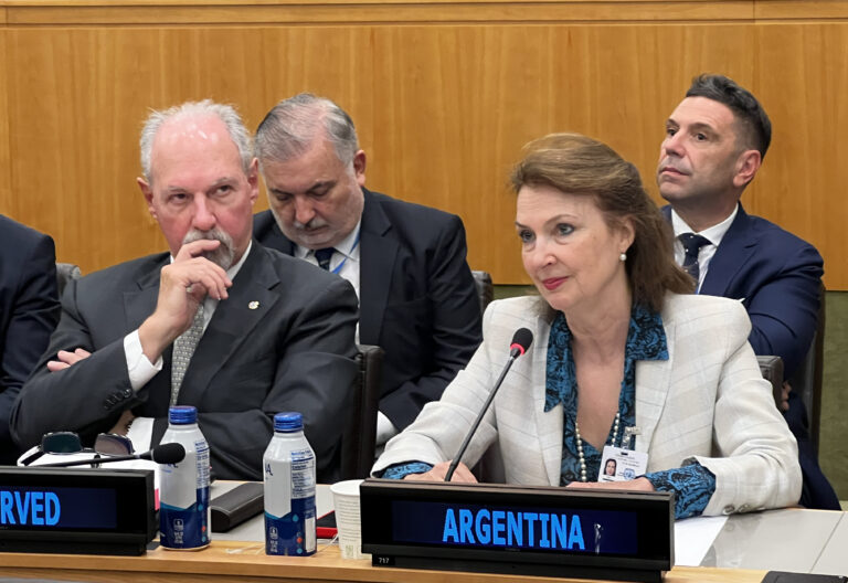 Cuestión de las Islas Malvinas: con amplio apoyo internacional, las Naciones Unidas reiteraron el llamado al Reino Unido y a la Argentina a reanudar las negociaciones de soberanía