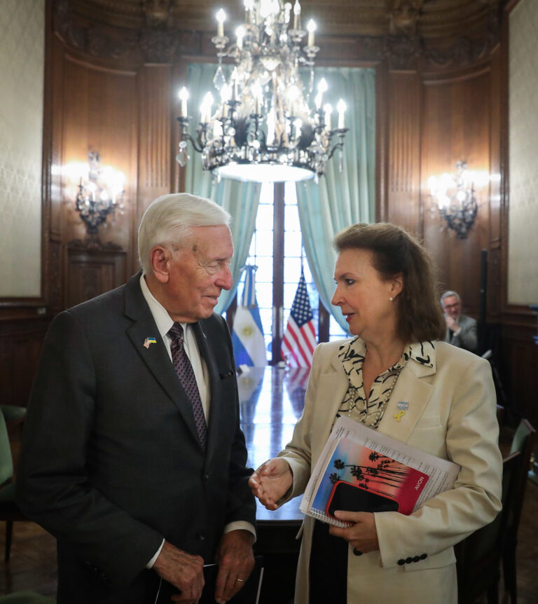 LA CANCILLER MONDINO RECIBIÓ A DELEGACIÓN DE LEGISLADORES ESTADOUNIDENSES