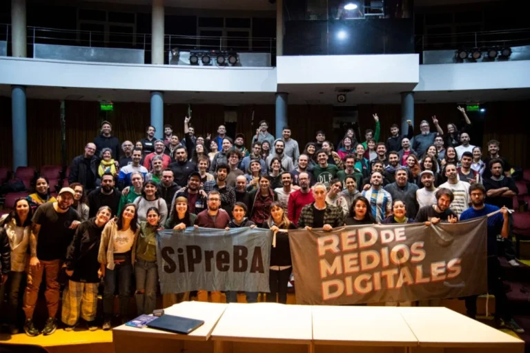 Los medios autogestivos y comunitarios y cómo hacer periodismo en tiempos de plataforamas digitales y discursos de odio