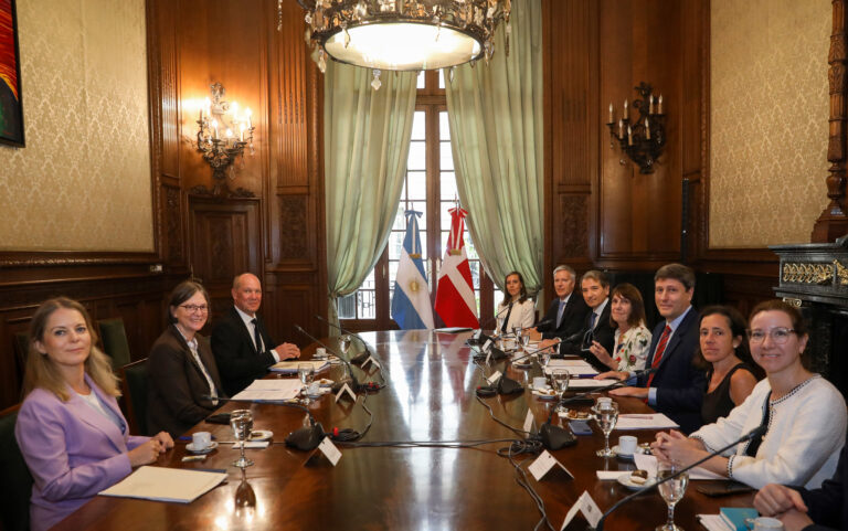 Argentina – Dinamarca: VI Reunión de Consultas Políticas en el Palacio San Martín