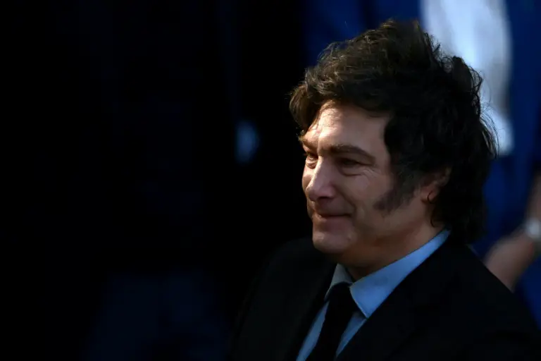 Milei dice que cambiará la legislación argentina para mitigar los aranceles de Trump