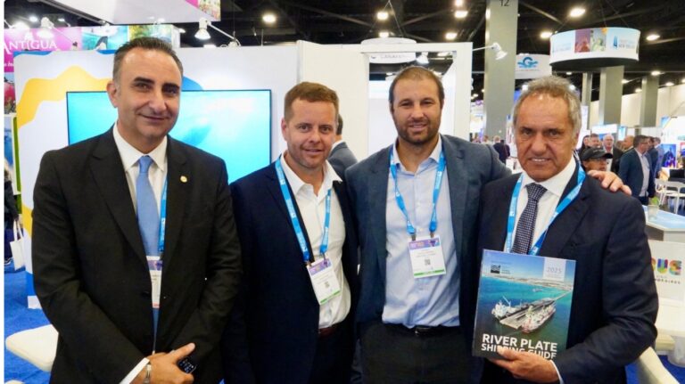 Scioli participa en la feria de cruceros más grande del mundo para posicionar los destinos argentinos