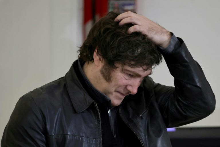 Argentina elimina una comisión investigadora de una presunta estafa que salpica a Milei