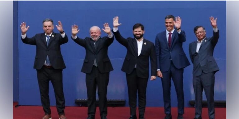 Presidentes de centro izquierda se reúnen en Chile para «reforzar la democracia en América Latina»