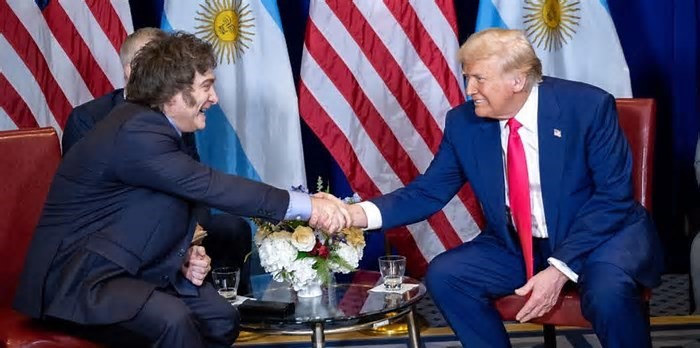 Burford desafía el respaldo de EEUU a Argentina y exige el pago millonario por la expropiación de YPF